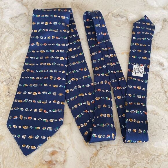 Hermes 100% Silk Tie - Picture 3 of 9